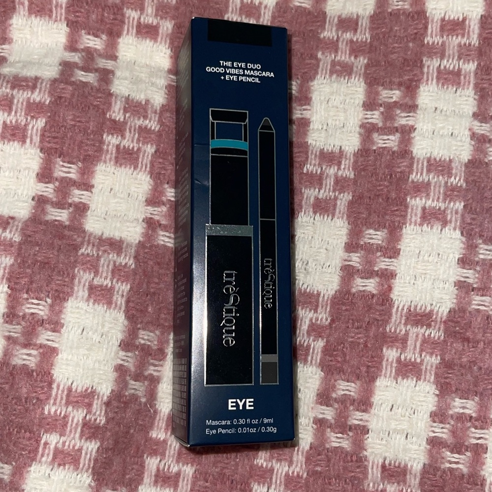 Brand new in box! Perfect eye duo !